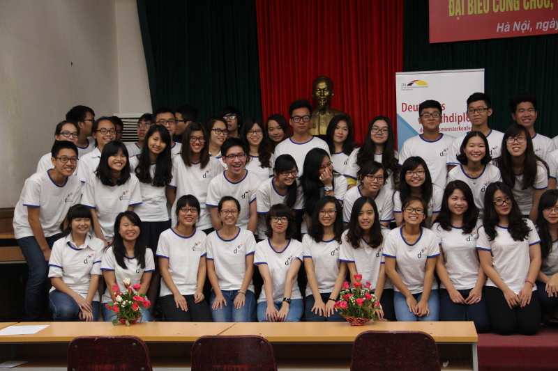 Verleihung des Deutschen Sprachdiploms an vietnamesische Schüler